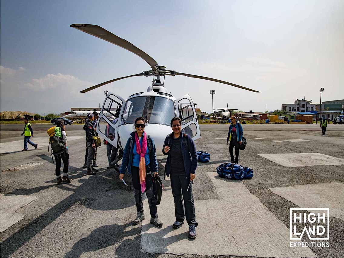 Everest base camp gokyo heli